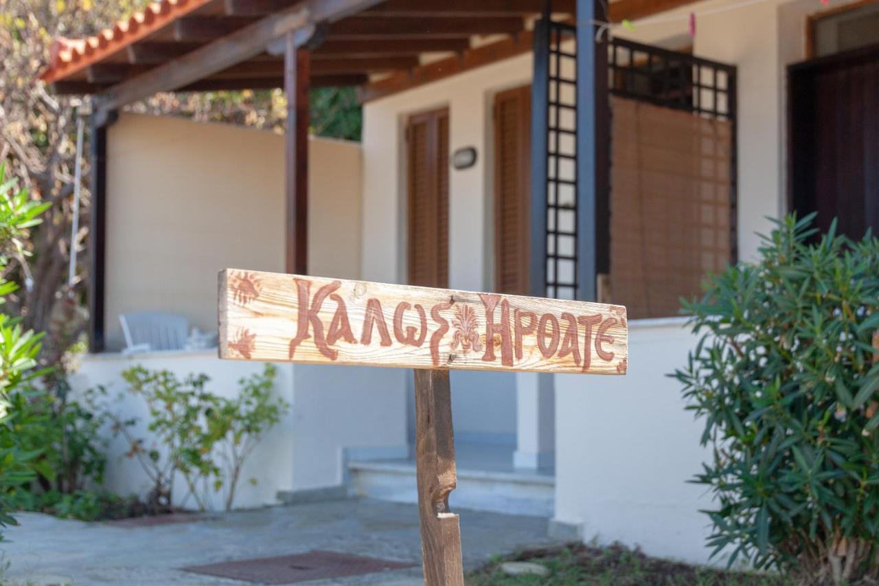 Athina Apartments Palaiopoli  ภายนอก รูปภาพ