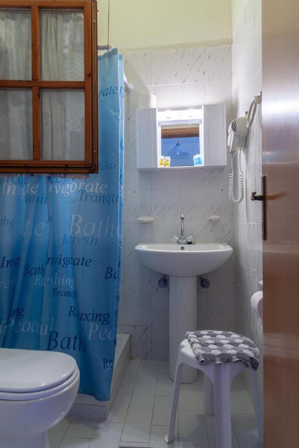 Athina Apartments Palaiopoli  ภายนอก รูปภาพ